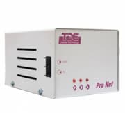 Regulador de Voltaje TDE PRO NET Gabinete Metálico 800W 4 Contactos Voltaje de Operación 120v Supreso