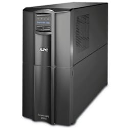 UPS APC Smart 3000VA LCD 120V con SmartConnect